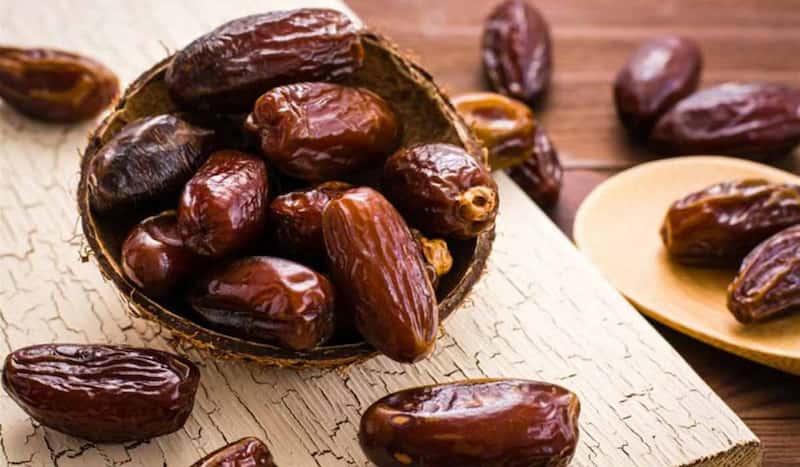 تصویر 4 از خرما مضافتی بم درجه یک انتخابی مناسب برای پذیرایی